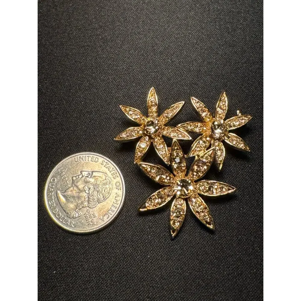 Rhinestone Floral Gold Tone Liz Claiborne Brooch